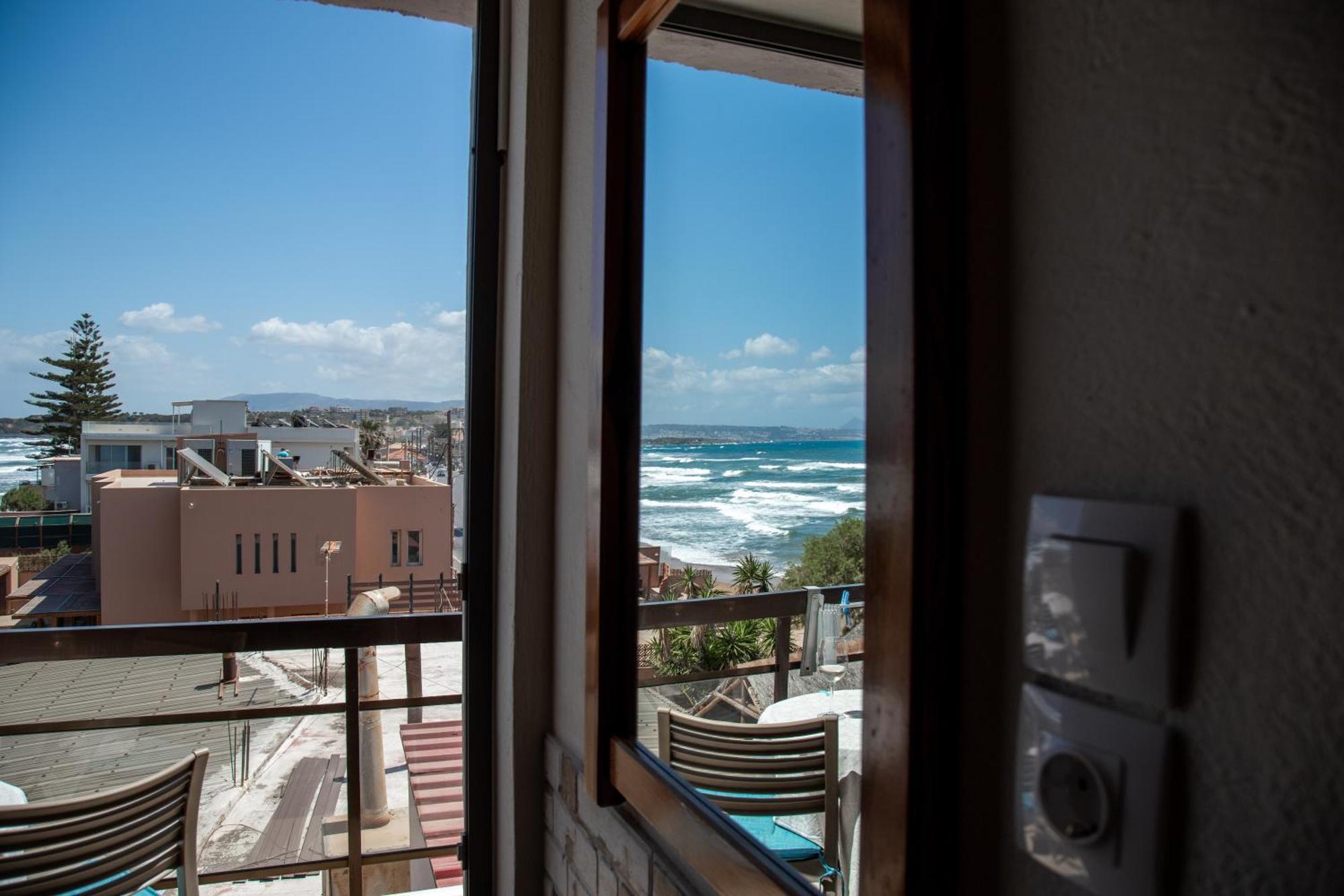 Nefeli Rooms Agia Marina  Bagian luar foto